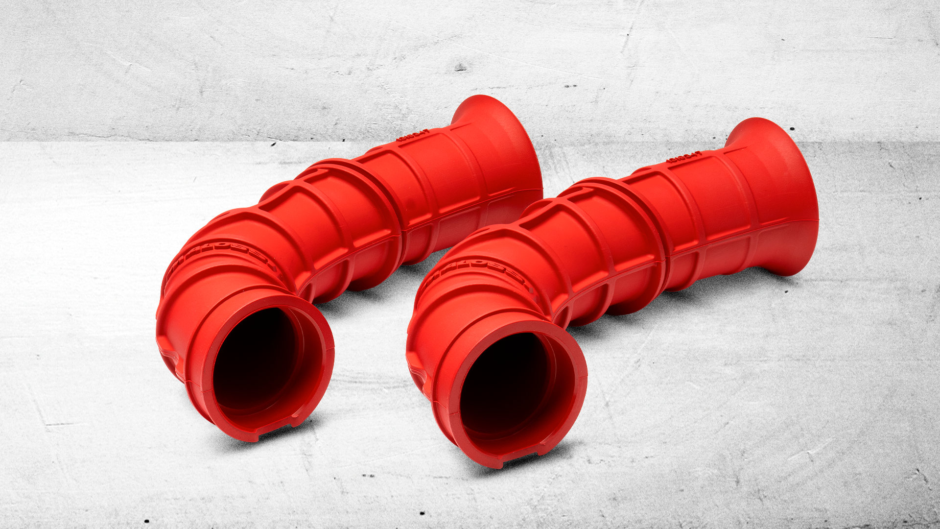 Intake manifold horns